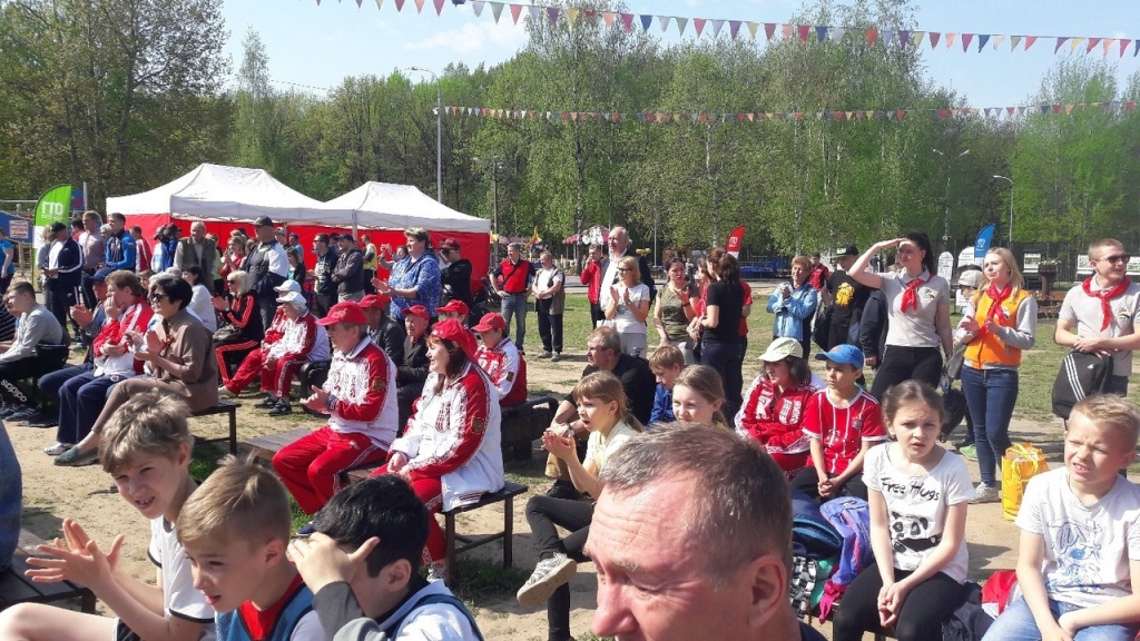 Amf78IkRRAk.jpg