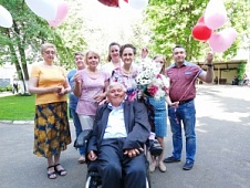 «Обручальное кольцо – не простое украшенье!..» 