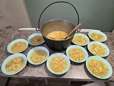 Блюда армейской кухни: приготовили вкусную уху по-солдатски!