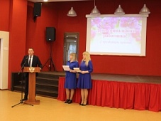 День социального работника: душевный концерт и награждение лучших сотрудников