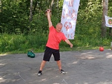 Три золотые медали в гиревом спорте!