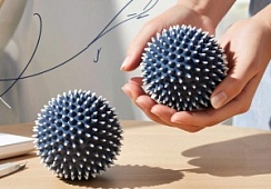 Нейрогимнастика с массажными мячиками